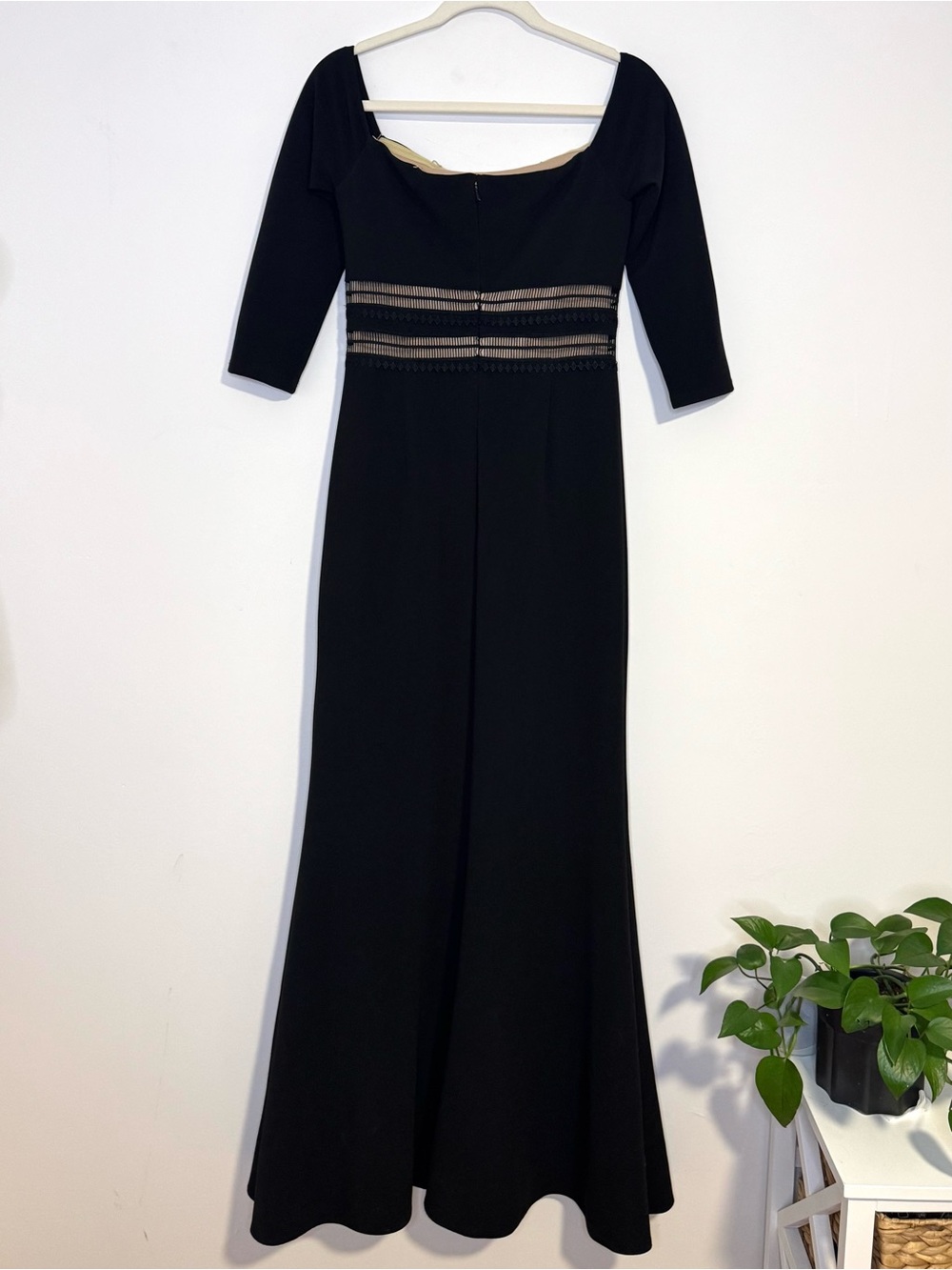JS Collections Black Off Shoulder Mermaid Gown Nude Illusion Waist Dress Small - Picture 8 of 10
